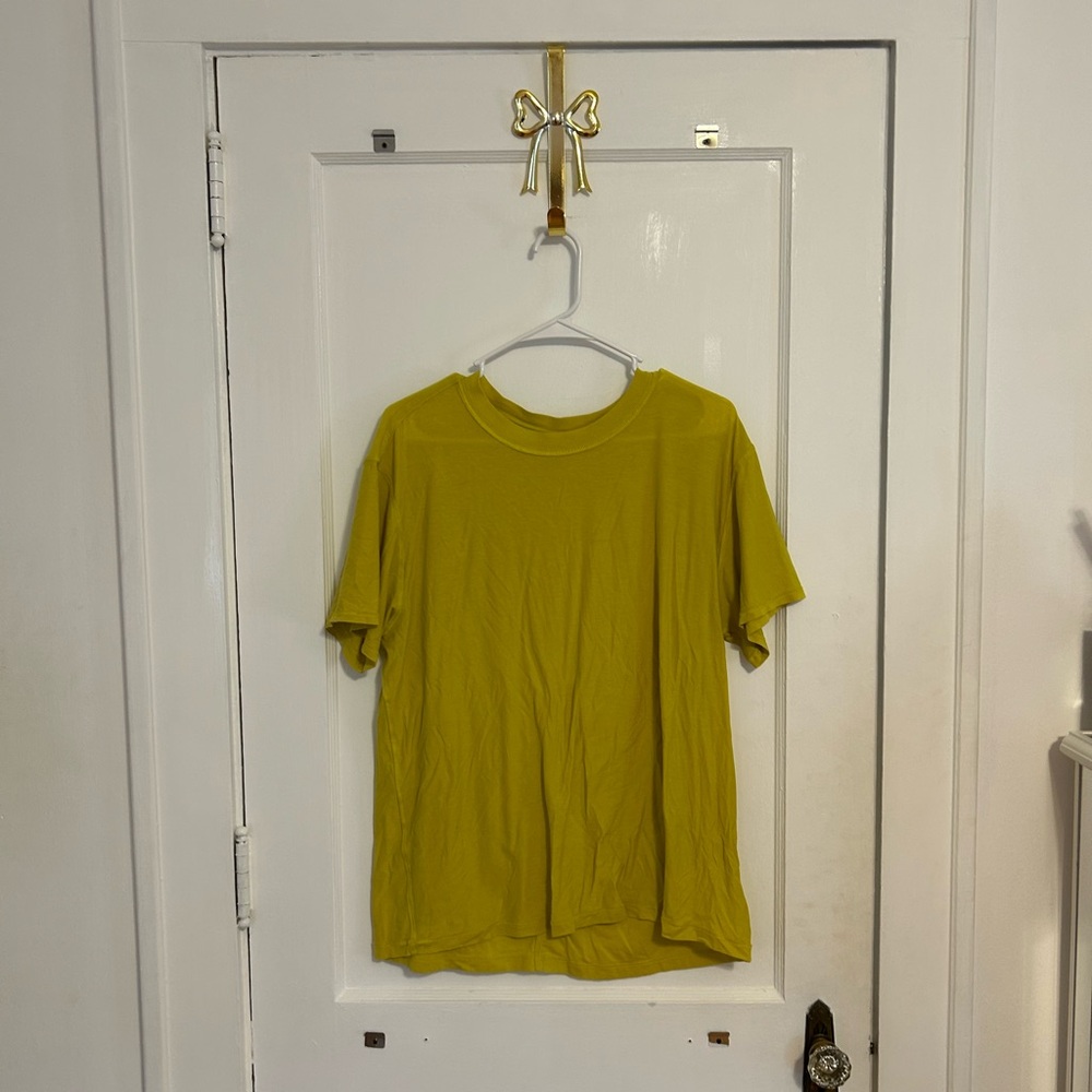 Women's lululemon athletica Yellow Short Sleeve Tee